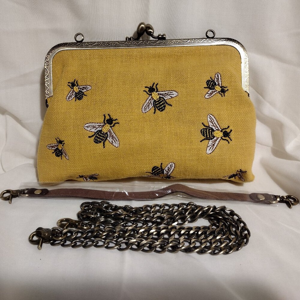 Bumble Bee Embroidered Bag - Picture 2 of 6